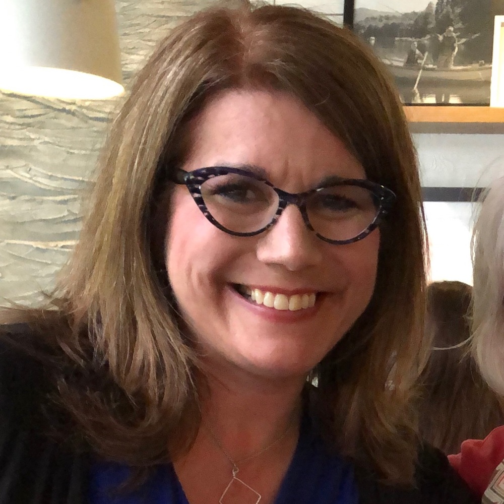Meet your Posher, Adrienne